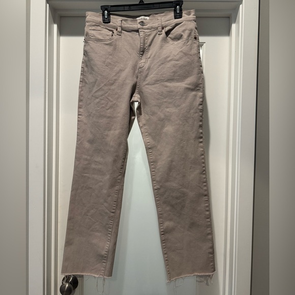 SNEAK PEEK Khaki Straight-Leg Jeans Size 30 Raw Edge Hem Coastal Cowgirl Trendy - Picture 1 of 17
